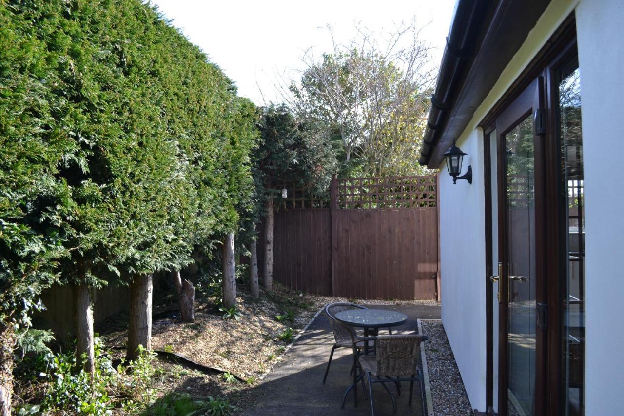 Number 2, Lytton Tree Lodge, Reydon, Southwold Eksteriør bilde