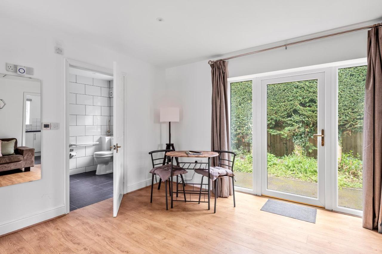 Number 2, Lytton Tree Lodge, Reydon, Southwold Eksteriør bilde